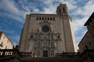 Edificios de la ciudad de Girona – Foto 1
