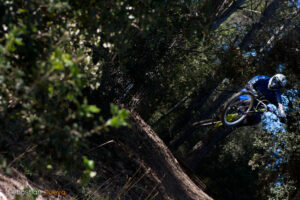 Fotografia deportiva de descenso con MTB – Foto 6