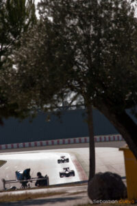 Formula 1 test days – Lotus contraluz