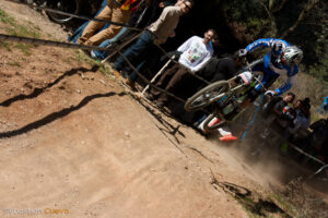 Sesion fotografia deportiva downhill profesional – Carballo