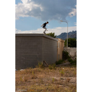 Xavi truqueando con el Skate